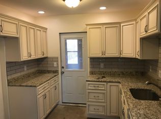 61 Ward St #2, Worcester, MA 01610