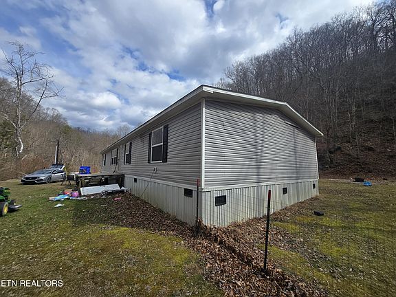 2nd image of 314 Murphy Hollow Rd