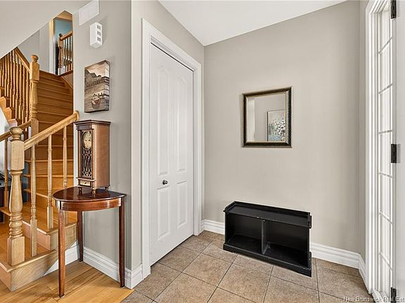 3rd image of 63 Richard St