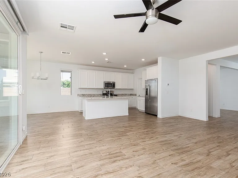 1639 Dire Wolf Ave — Photo 6