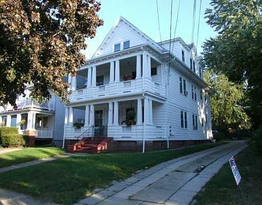 1st image of 110 Norwood Ave