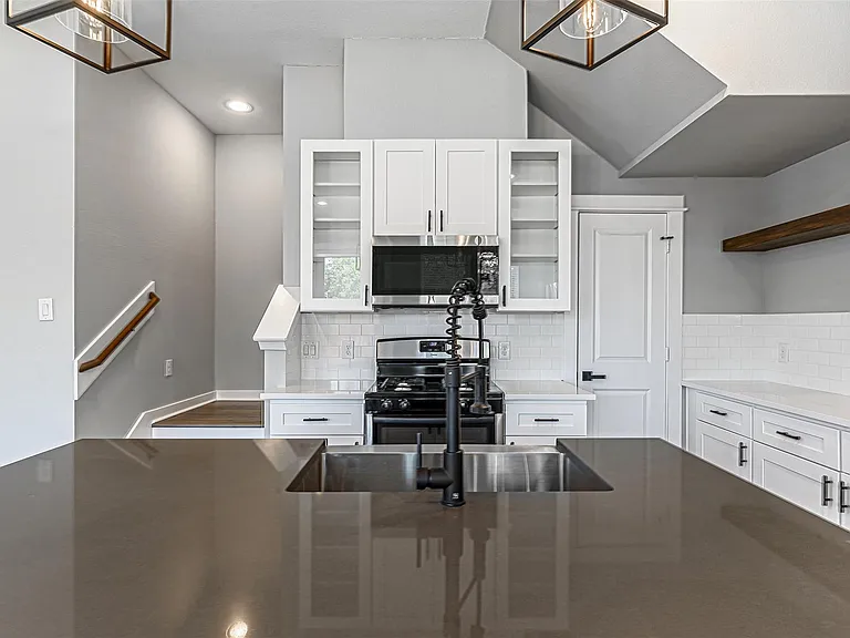 8475 Berry Brush Ln — Photo 10