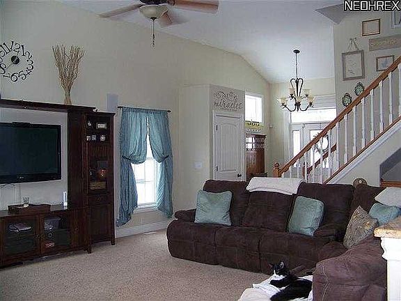 5th image of 112 Bentwood Dr