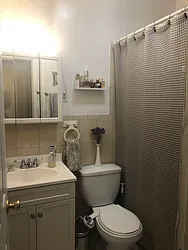 Rented by R New York