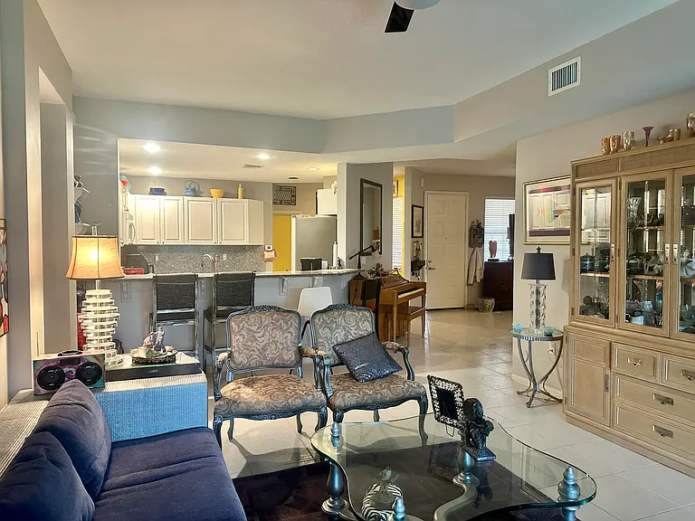 12418 Crystal Pointe Dr #102 — Photo 16