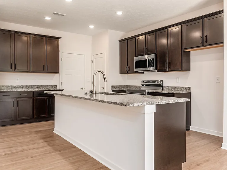 2787 Horsham Dr — Photo 16