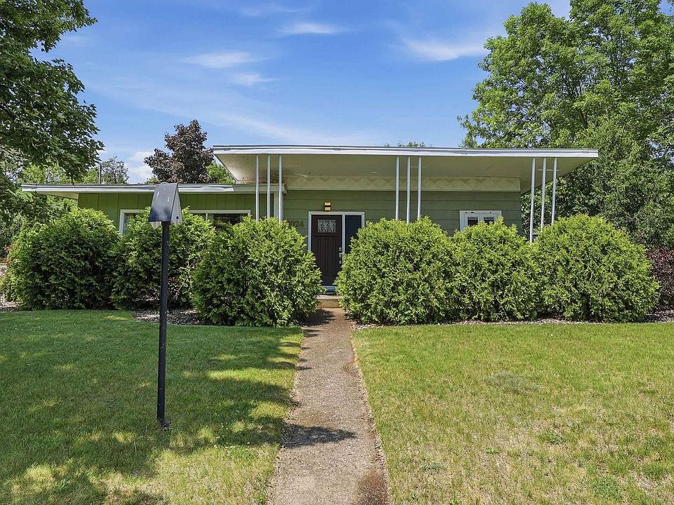 1st image of 1024 SUNSET BOULEVARD