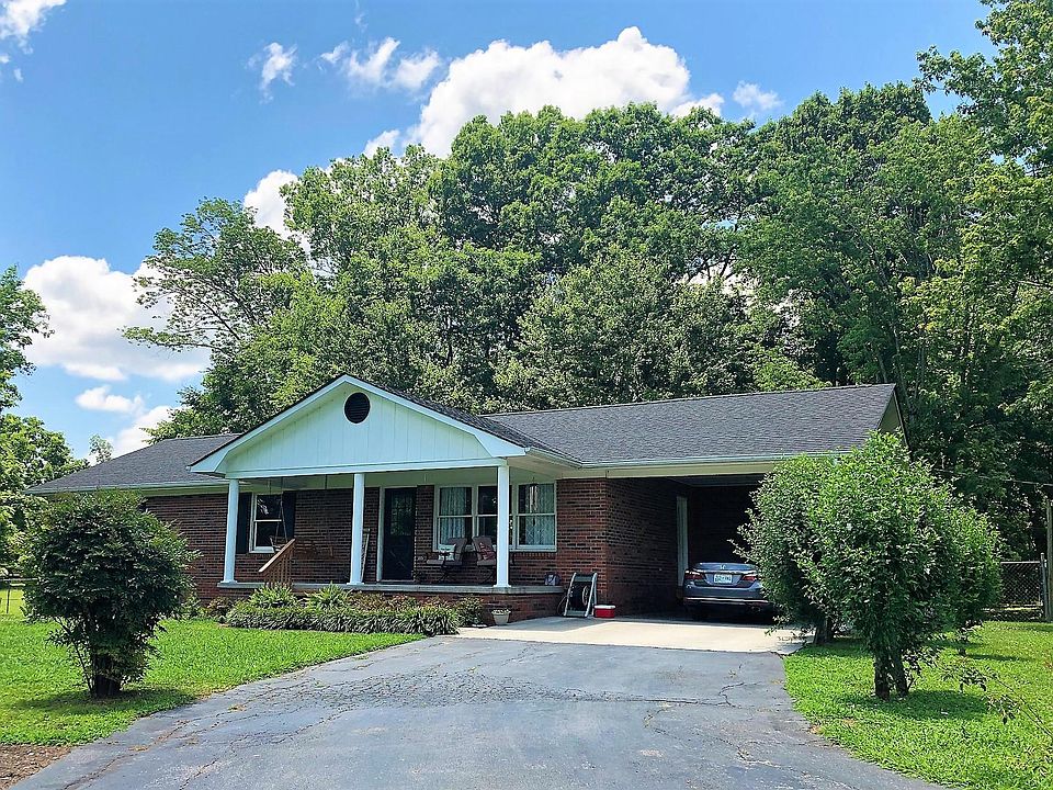 1st image of 582 Brooklawn Trl SE