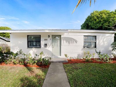 611 Monceaux Road, West Palm Beach, FL, 33405