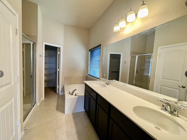 543 Haven Dr — Photo 9