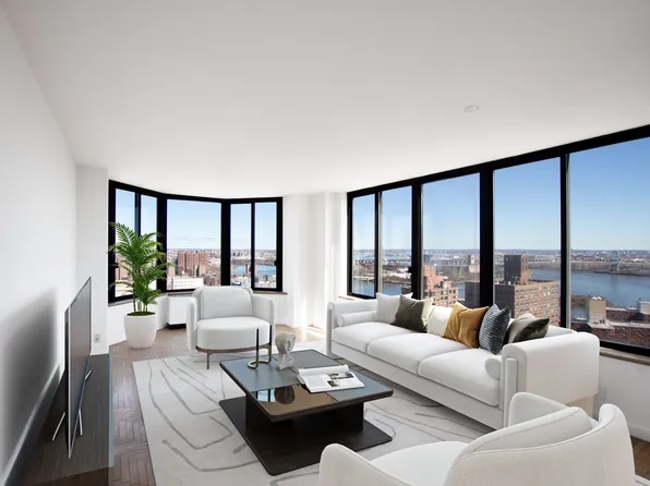 300 East 93rd Street image 1 of 15