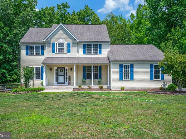 9007 McAlister Ct, Fredericksburg, VA 22408