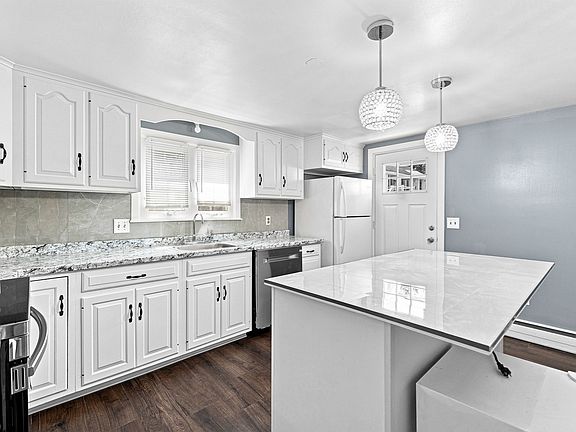 3rd image of 104 Highland St