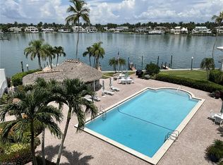2800 Gulf Shore BLVD N #406, NAPLES, FL 34103