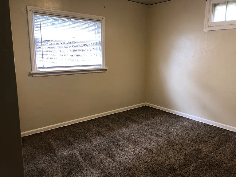 618 NE Maiden Ln #618 — Photo 7