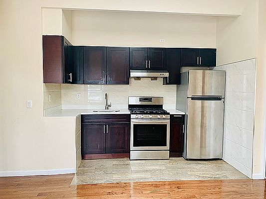 2nd image of 1068 Flatbush Ave #3