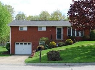 90 Thorne Rd, Washington, PA 15301
