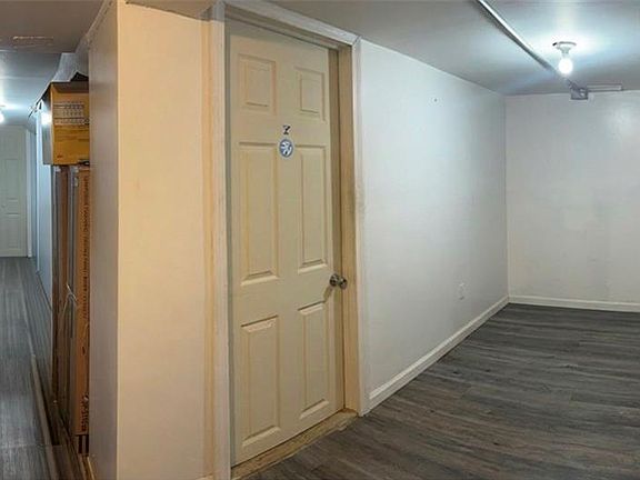 5th image of 374 New York Ave
