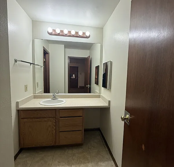 2404 Independence Ln #104R — Photo 11