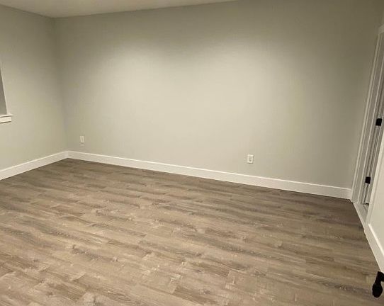 3rd image of 530 N Main St #8