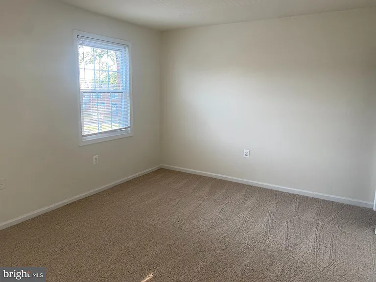 10175 Irongate Way — Photo 21