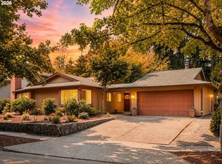 7095 SW Tierra Del Mar Dr, Beaverton, OR 97007