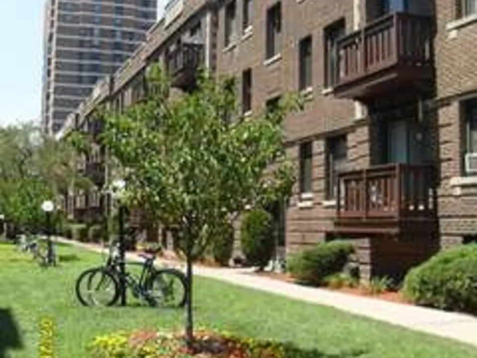 Dayton Court Apartments