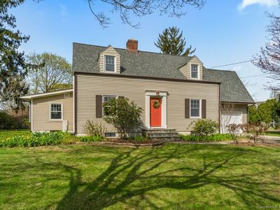 57 Lynde Street, Old Saybrook, CT, 06475