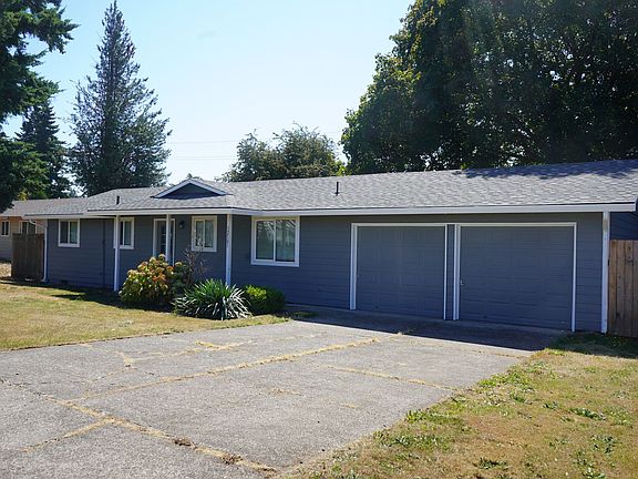2nd image of 12101 NE 77th St
