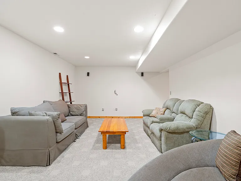 7215 W Andrus Rd — Photo 11