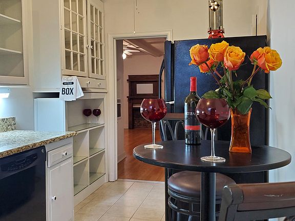 Where charm meets chic