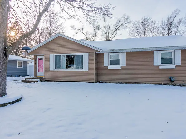 6804 Bluegrass St, Portage, MI 49024