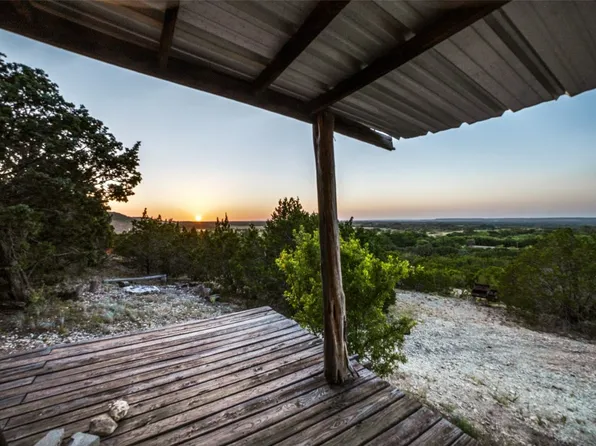 108 Private Road 2121, Meridian, TX 76665