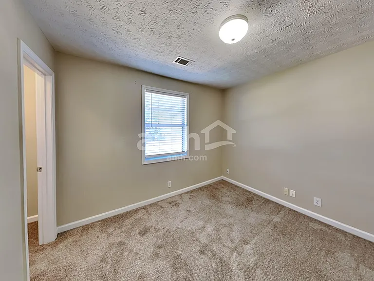 424 Spring Falls Dr — Photo 19