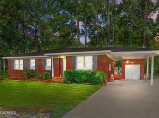 3286 State Highway 122 S, Pinetops, NC 27864