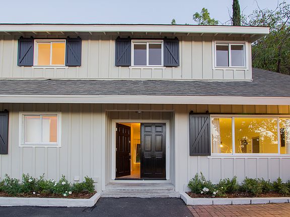 5th image of 3342 Wrightwood Drive