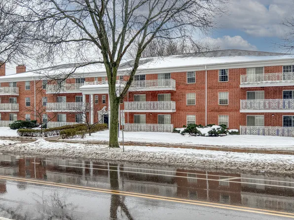 Monticello, 4849 Sheboygan Ave #B92f34174, Madison, WI 53705