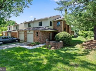 201 Chase Rd, Chesterbrook, PA 19087