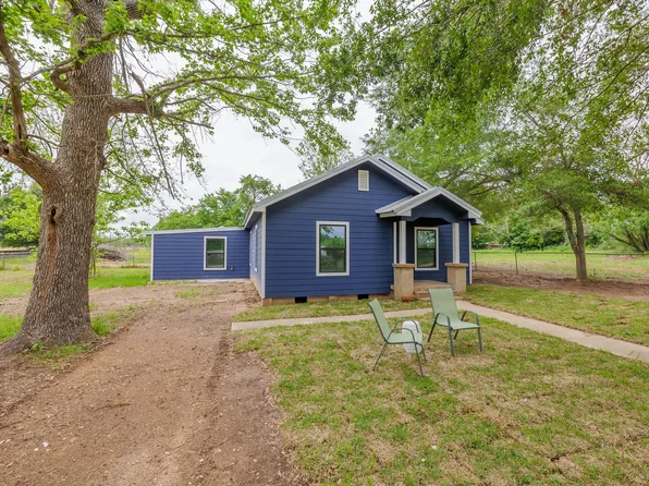 202 N Arendell, Gause, TX 77857