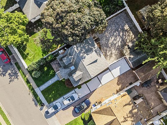 3rd image of 800 Wesley Street