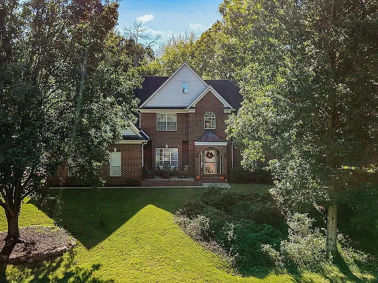 2535 Appleton Dr — Photo 29