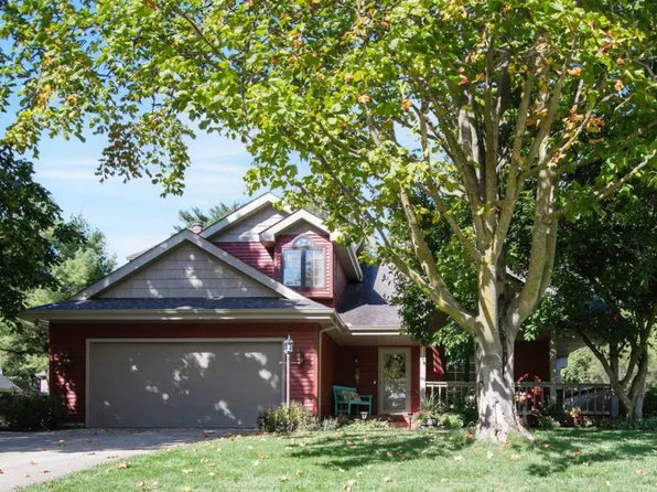 50605 Deer Ridge Ct, Granger, IN 46530