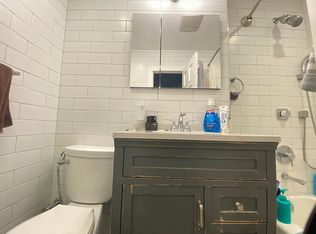 21-38 41st St #2, Astoria, NY 11105