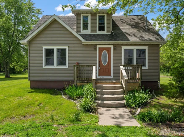 318 W Dominic St, La Crosse, IN 46348