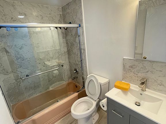 2nd image of 5 Fratessa Ct #B