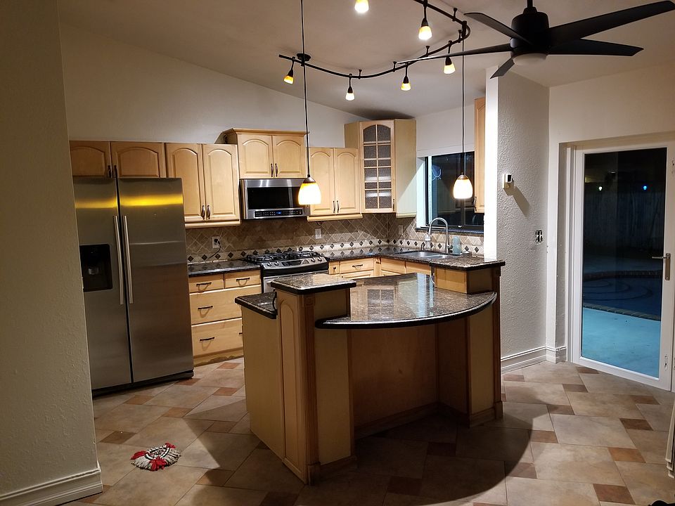2nd image of 15021 SW 145th Ct