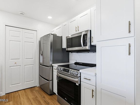2nd image of 623 W Guadalupe Road #215