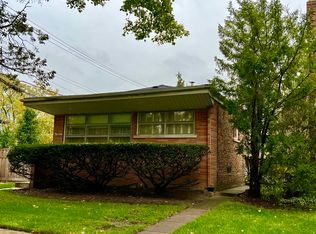 2815 W Catalpa Ave, Chicago, IL 60625