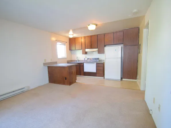 1168 Gardenside Ln APT 3, Cupertino, CA 95014