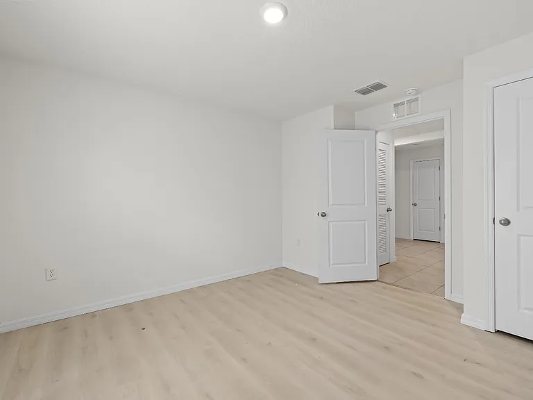 10663 Chippewa Dr — Photo 13